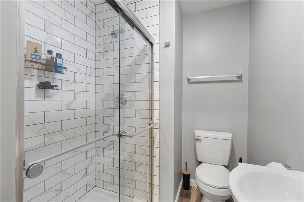 1305 SWOPE Drive — photo 18