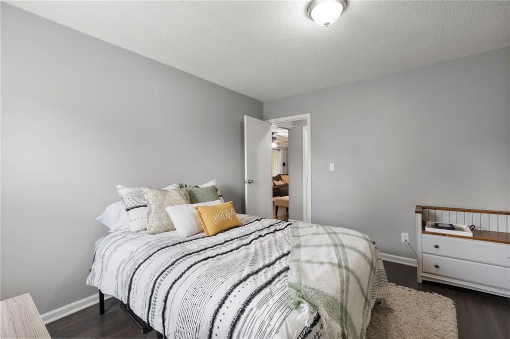1305 SWOPE Drive — photo 20