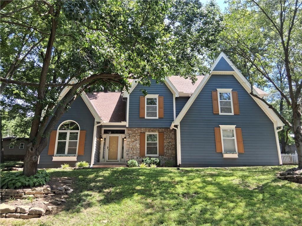 1107 Wildbriar Drive — photo 2