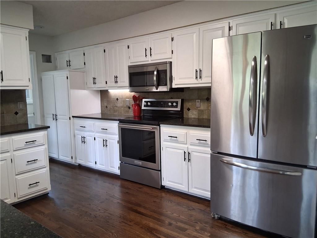 1107 Wildbriar Drive — photo 24