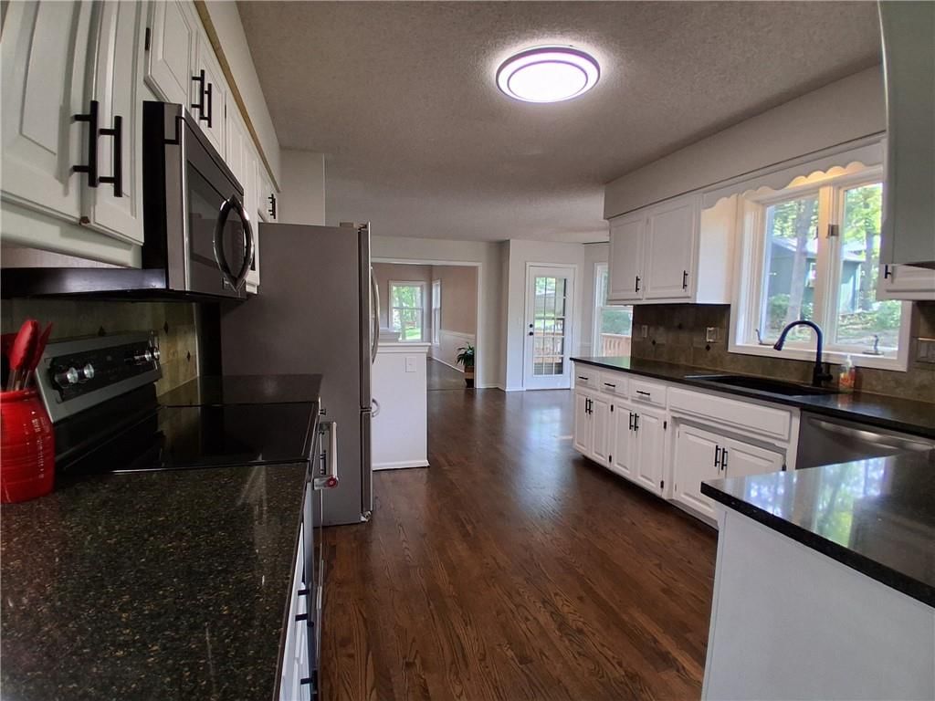 1107 Wildbriar Drive — photo 27