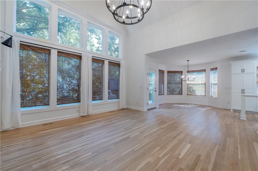 Photo 6 of 52 - 23870 W 121st Street