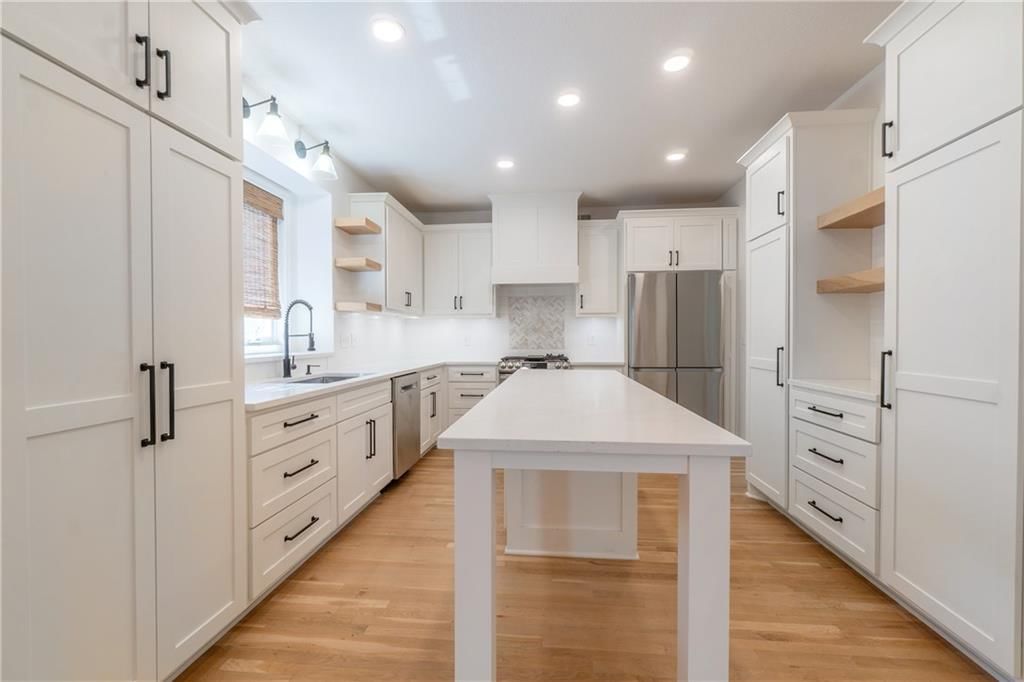 Photo 9 of 52 - 23870 W 121st Street