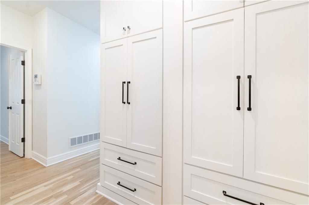 Photo 18 of 52 - 23870 W 121st Street