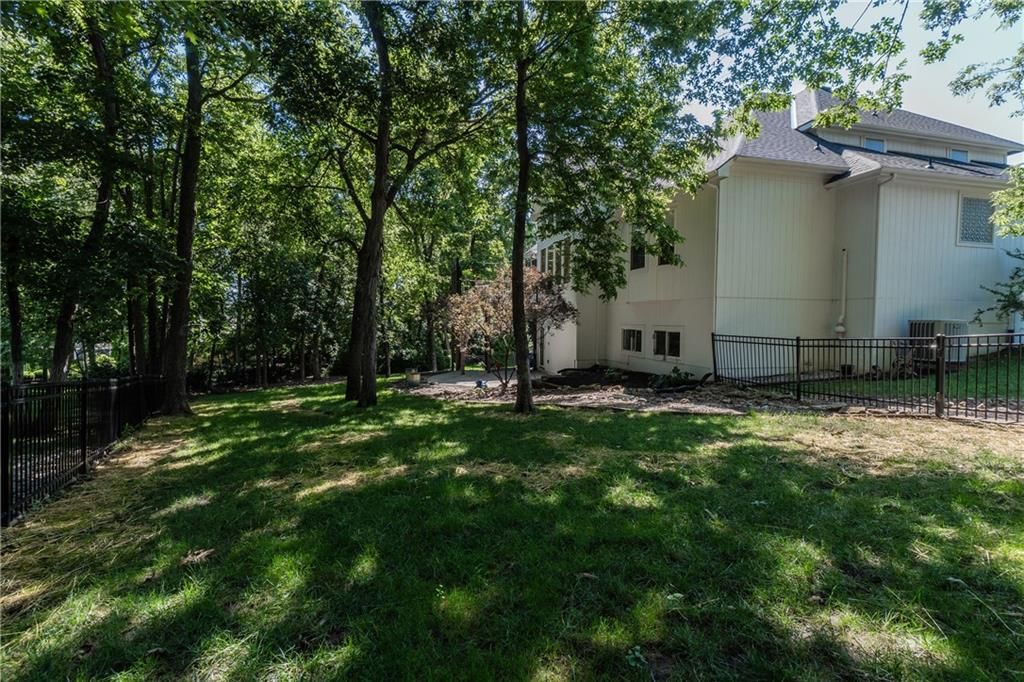 Photo 49 of 52 - 23870 W 121st Street