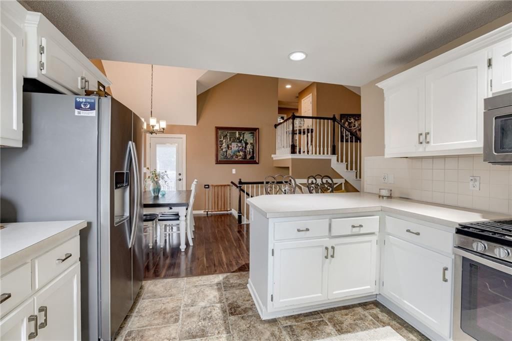 10006 NW 87th Street — photo 11