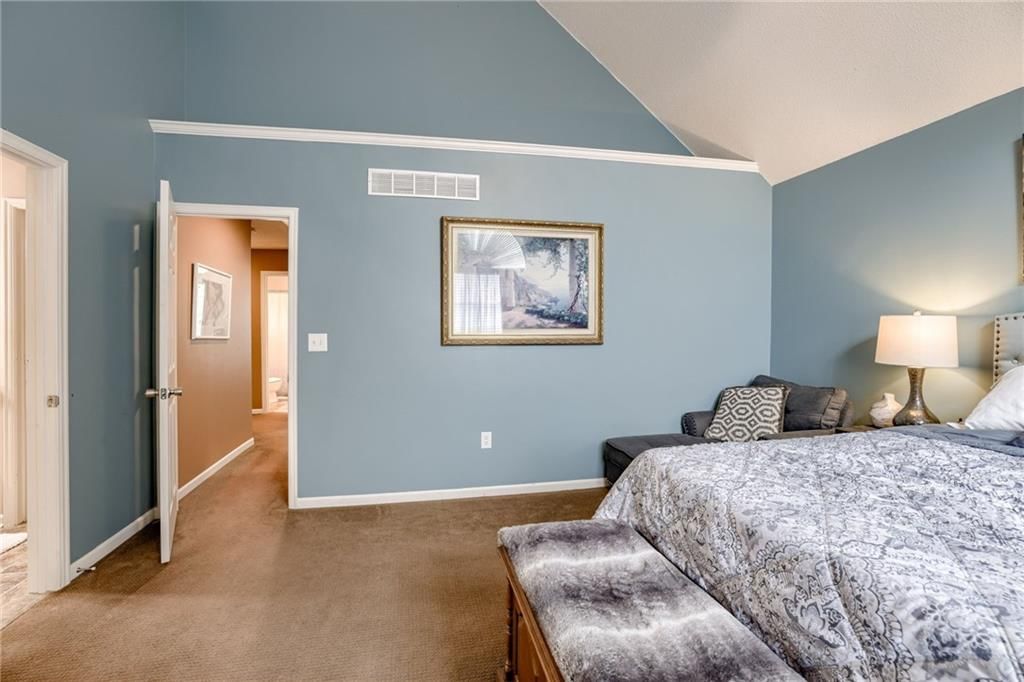 10006 NW 87th Street — photo 15