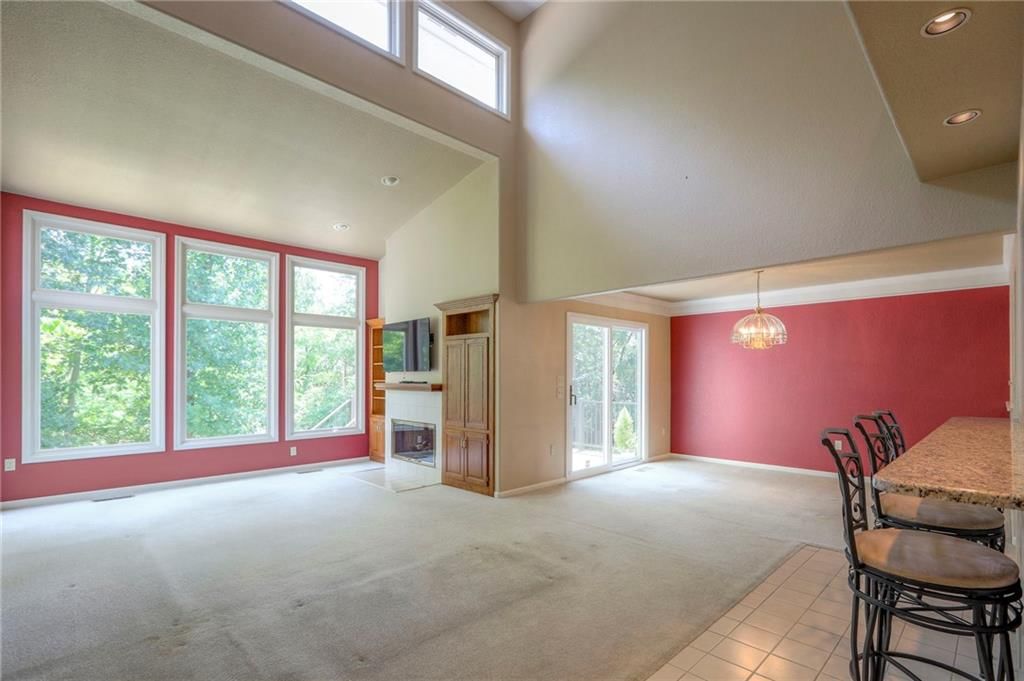 8711 Crysler Avenue — photo 3