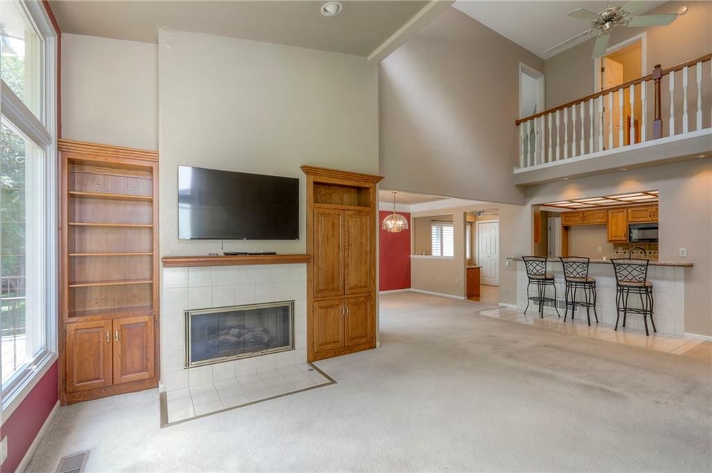 8711 Crysler Avenue — photo 4
