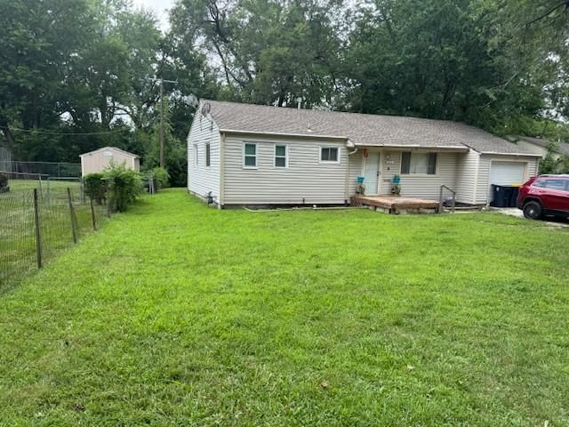 7211 E 86th Street — photo 2