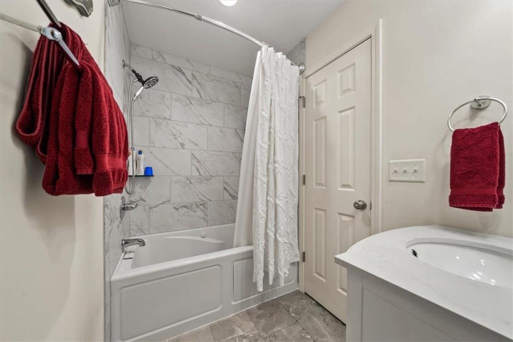 11809 E 60th Street — photo 15