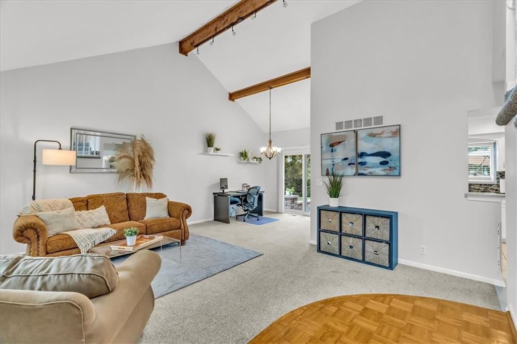 15335 W 83rd Terrace — photo 3