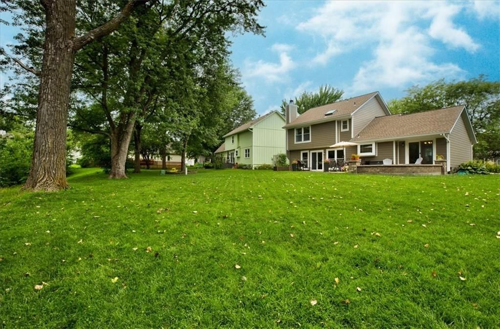 15335 W 83rd Terrace — photo 27