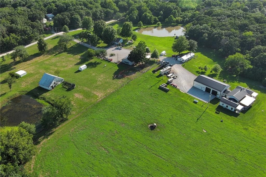1661 NW 650 Road — photo 36
