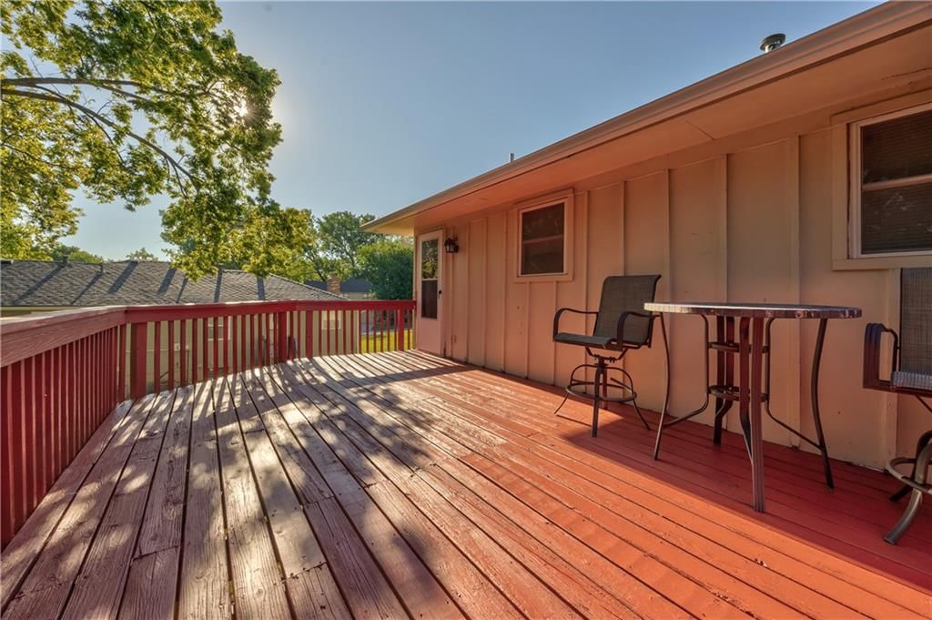 13304 W 89TH Terrace — photo 25