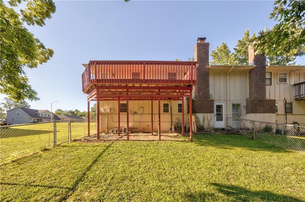 13304 W 89TH Terrace — photo 27
