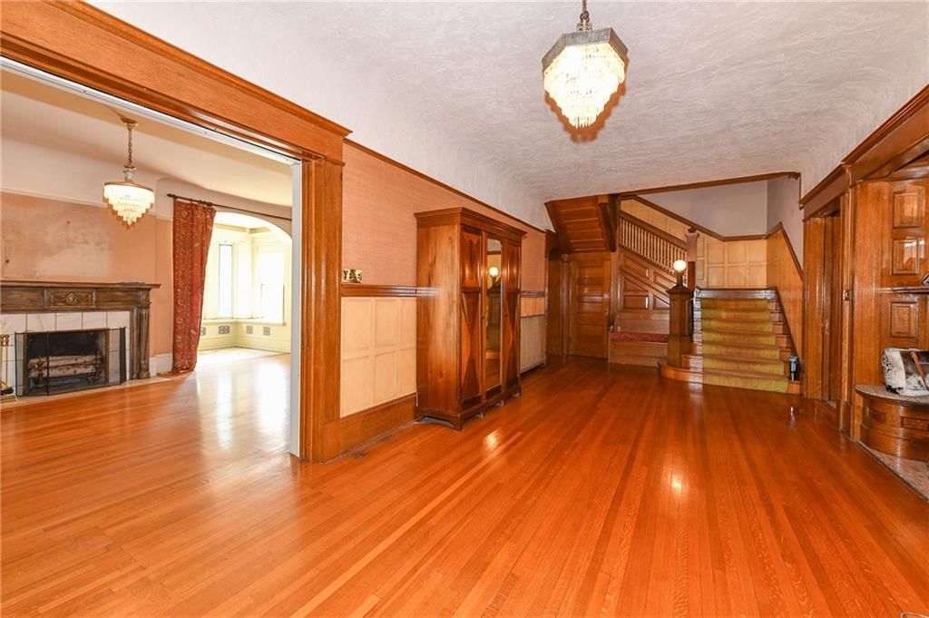 Photo 15 of 87 - 3674 Belleview Avenue