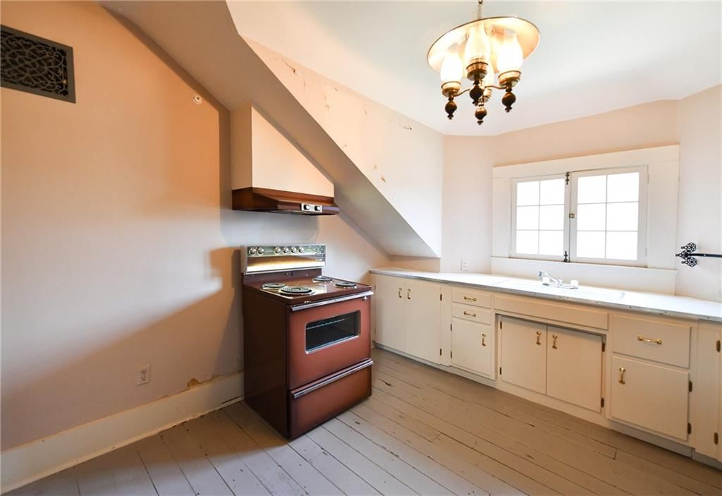 Photo 80 of 87 - 3674 Belleview Avenue