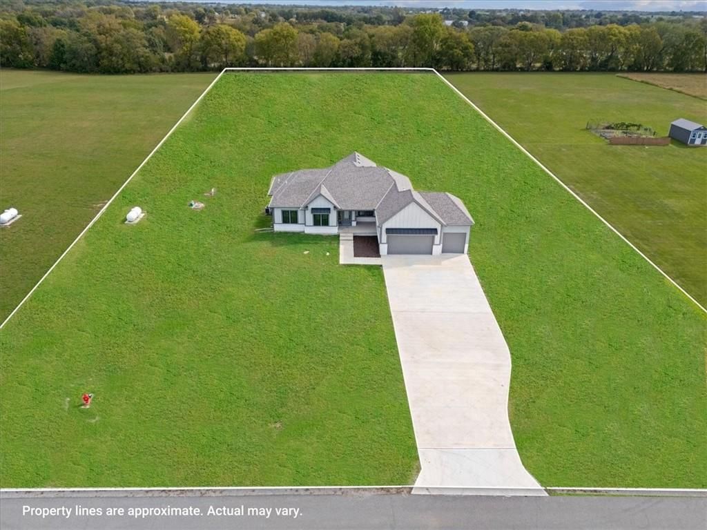 13511 Woodland Ranch Drive — photo 3