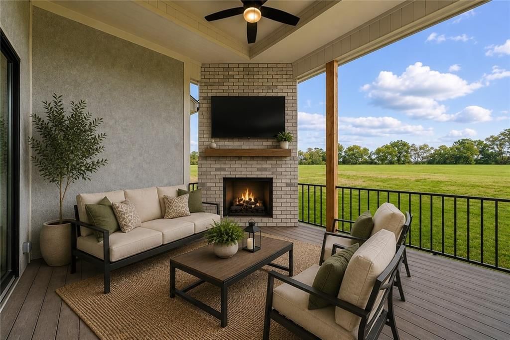 13511 Woodland Ranch Drive, Lee's Summit, MO: listing photo 2