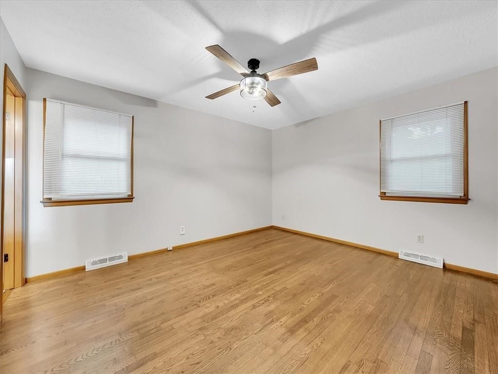 8012 NW Cadwallader Road — photo 15