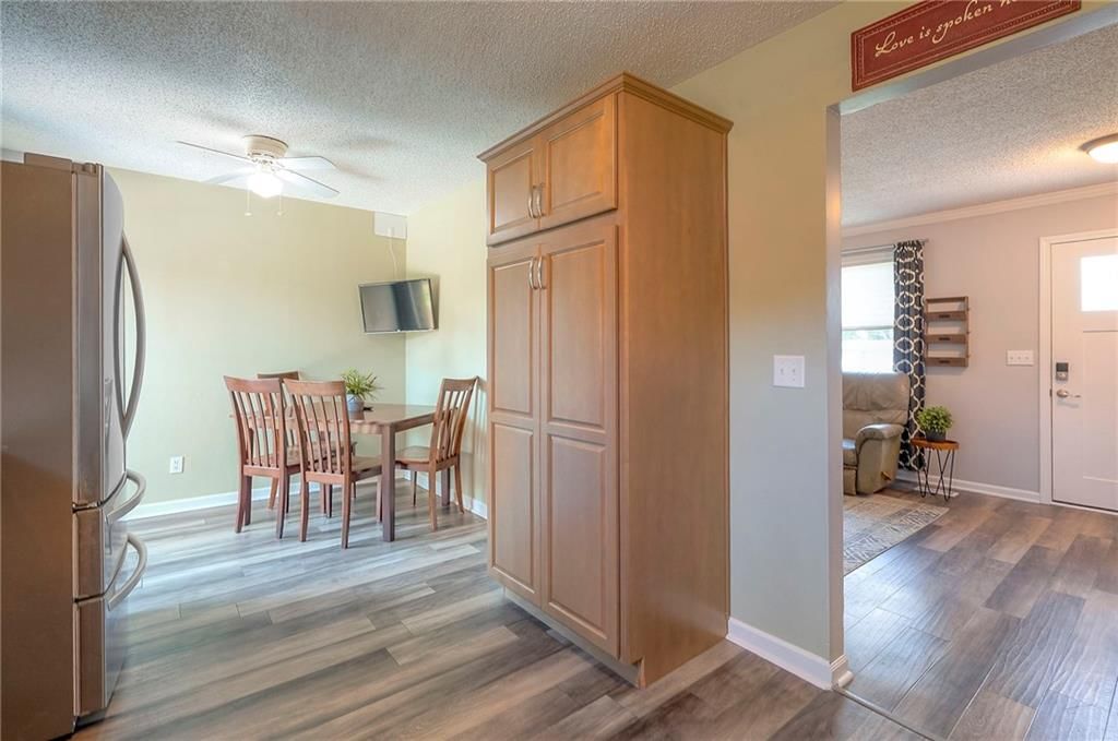 Photo 8 of 21 - 21755 W 179th Street