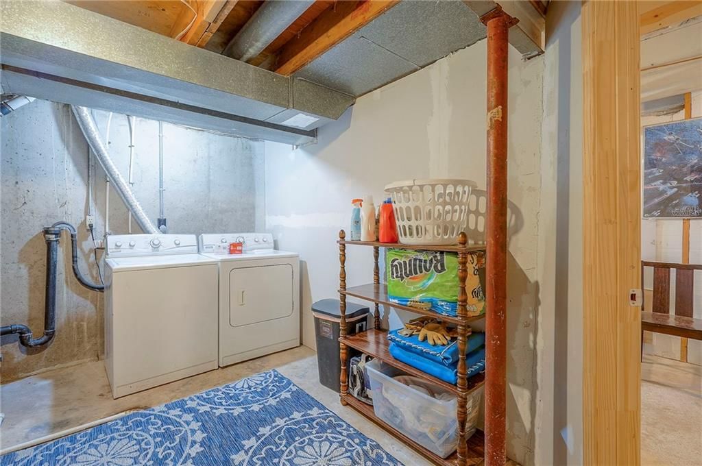 Photo 15 of 21 - 21755 W 179th Street