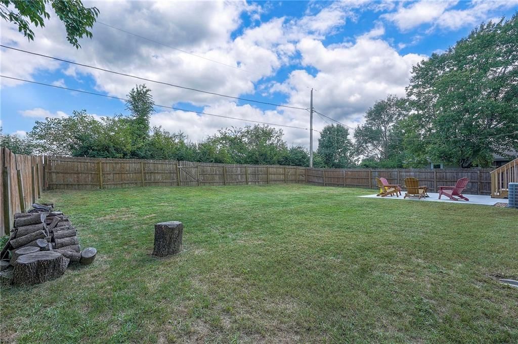 Photo 20 of 21 - 21755 W 179th Street
