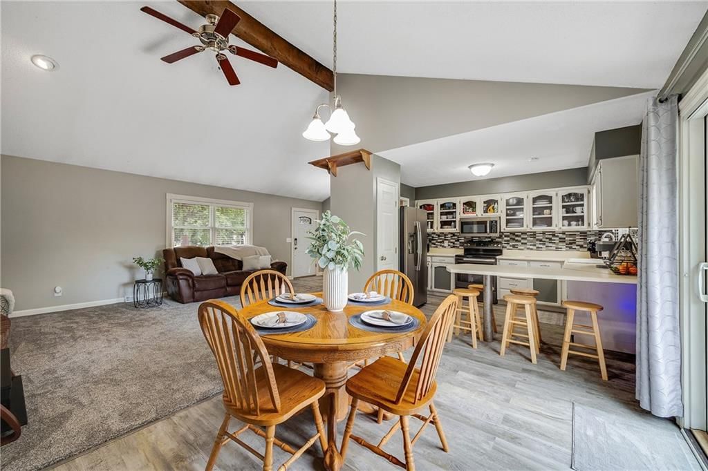Photo 6 of 29 - 1213 NE 73rd Street