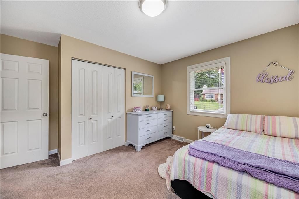 Photo 15 of 29 - 1213 NE 73rd Street