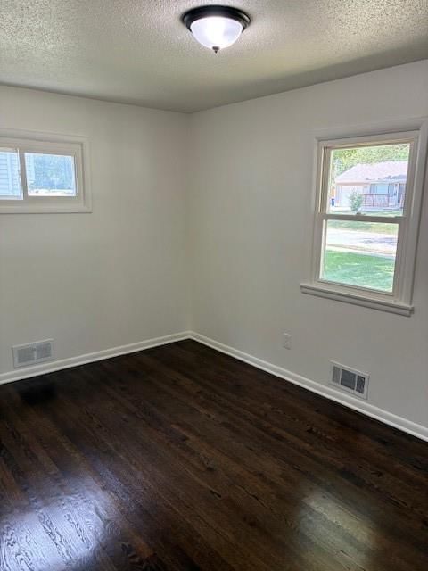 Photo 17 of 55 - 8105 W 91st Street