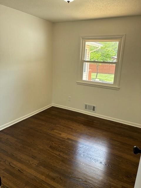 Photo 29 of 55 - 8105 W 91st Street