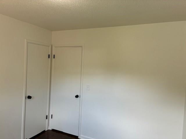 Photo 31 of 55 - 8105 W 91st Street