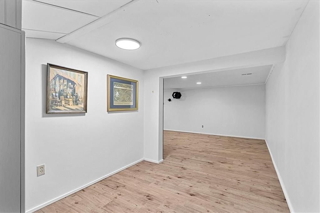 Photo 21 of 41 - 4030 N Monroe Avenue