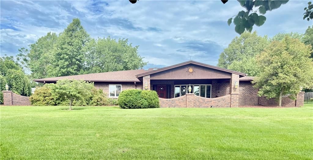 25101 State Highway EE Highway, Maryville, MO