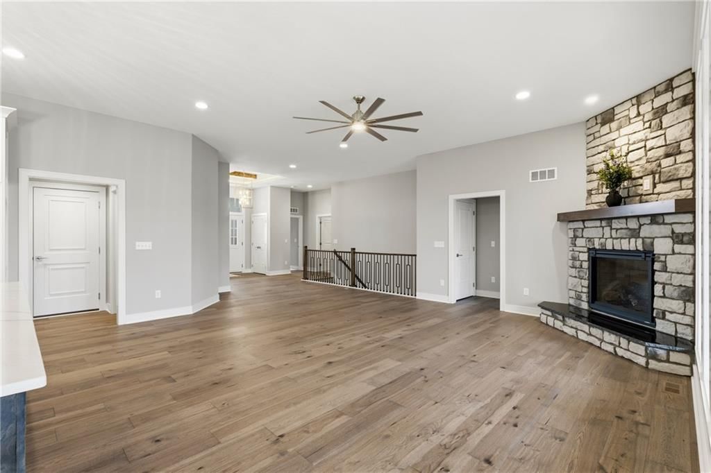 8841 N KENTUCKY Avenue — photo 5