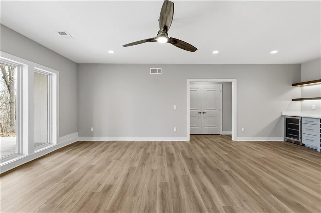 8841 N KENTUCKY Avenue — photo 22