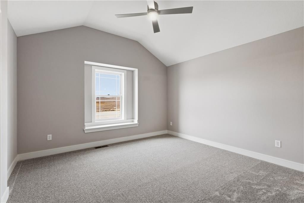 8841 N KENTUCKY Avenue — photo 29