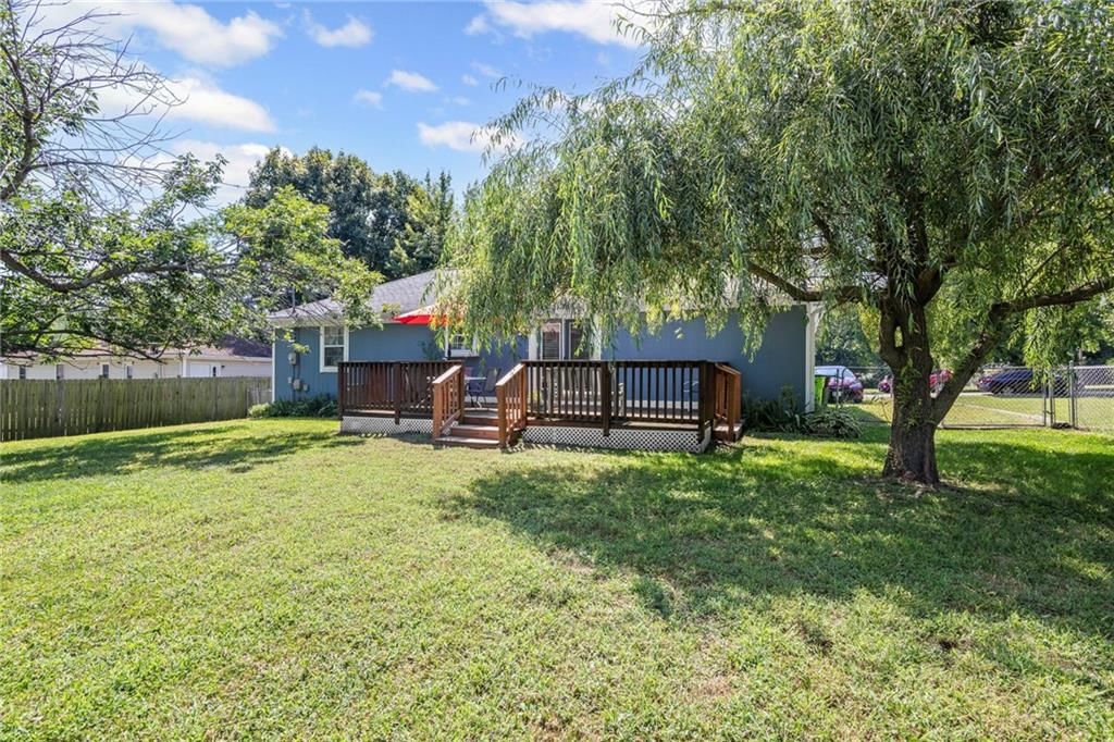 Photo 21 of 27 - 17201 Cerrito Drive