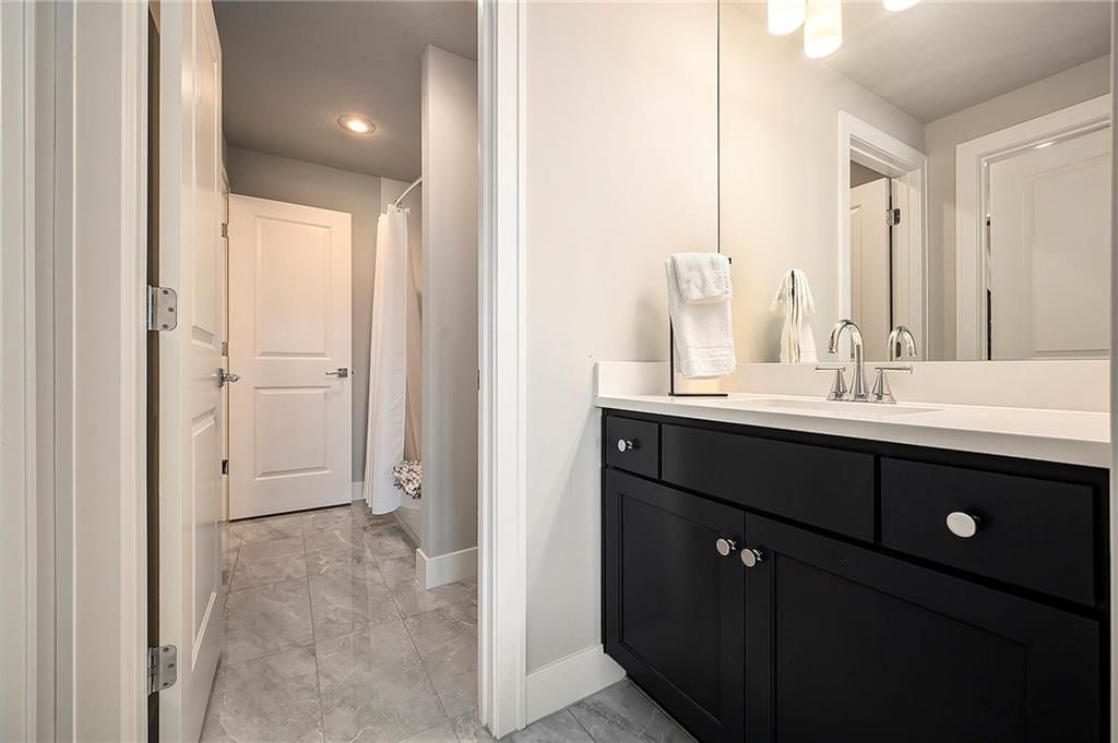 10237 N Bellefontaine Avenue — photo 32