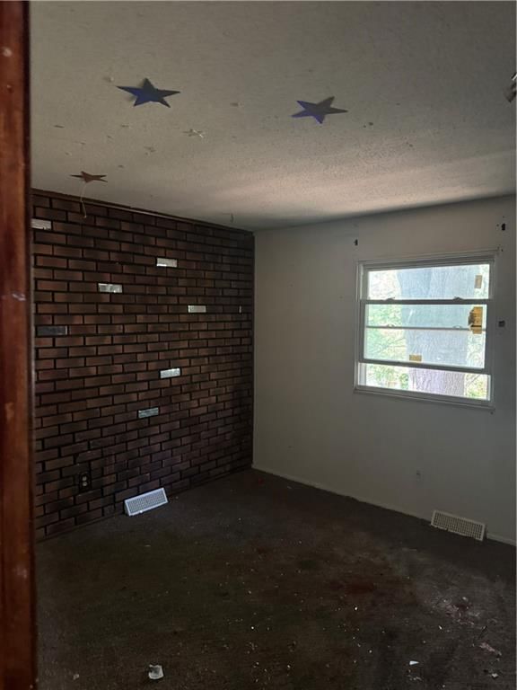 Photo 5 of 21 - 2600 NW Kingsridge Drive