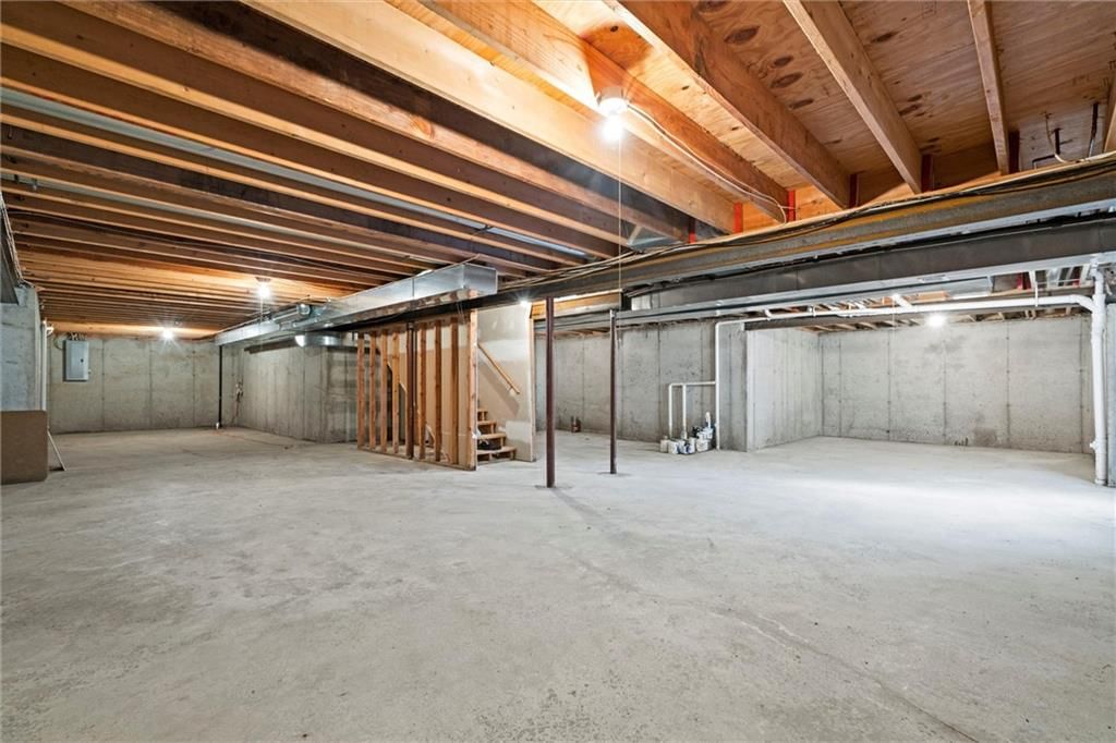 Photo 37 of 49 - 706 W 115th Street