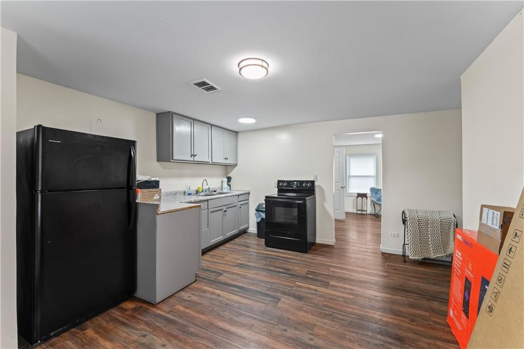 701 A, B, C Broad Street — photo 10