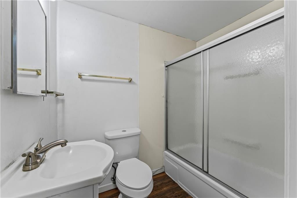 701 A, B, C Broad Street — photo 19