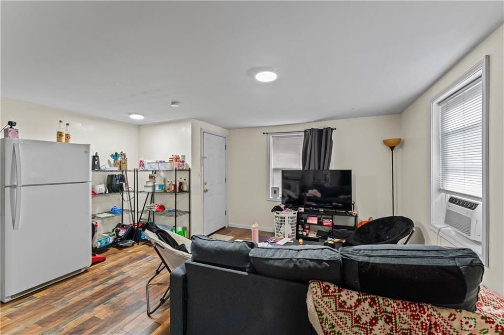 701 A, B, C Broad Street — photo 21