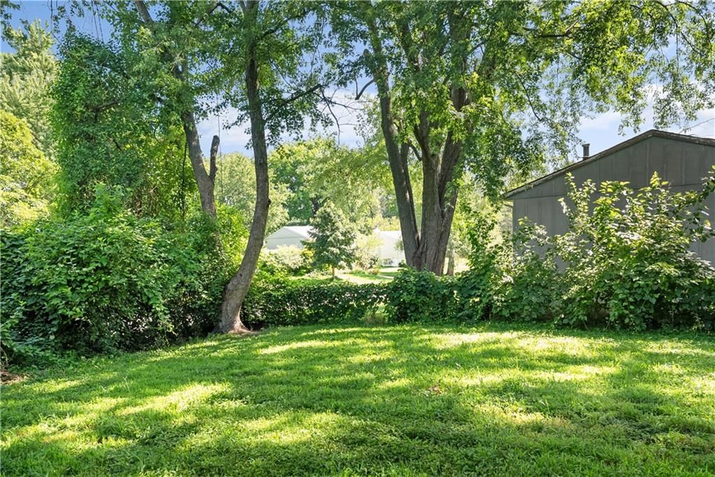 Photo 21 of 21 - 1515 N Osage Trail