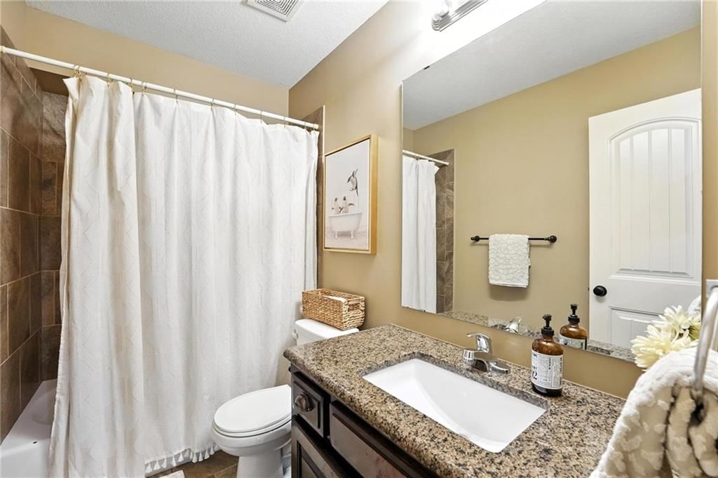 8624 NW Utica Avenue — photo 22