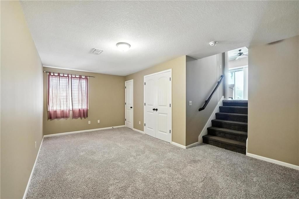 8624 NW Utica Avenue — photo 33
