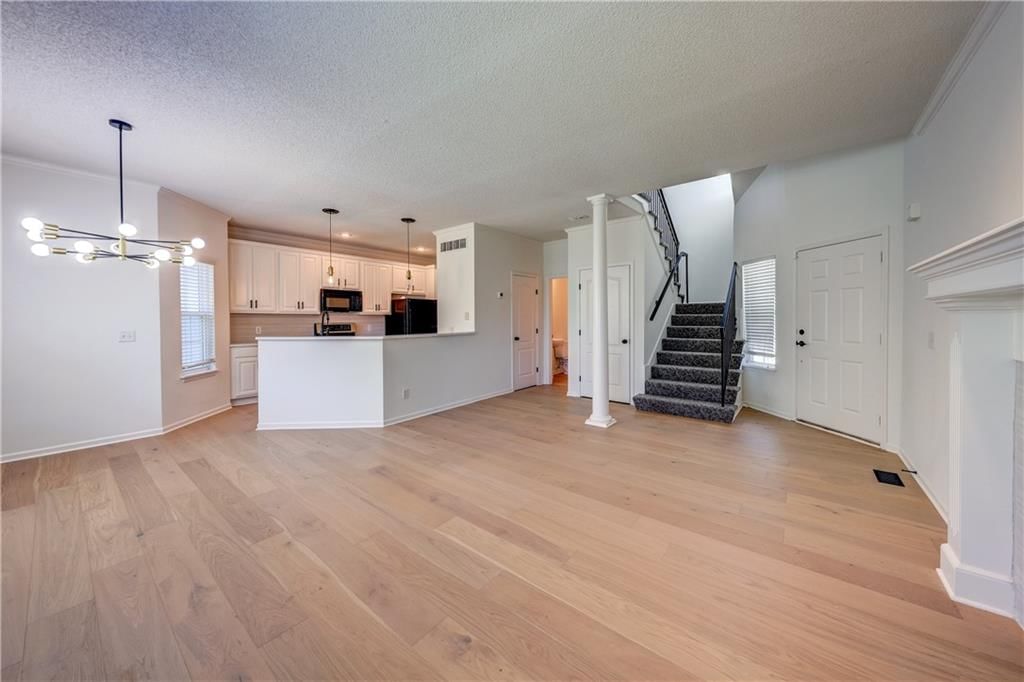 15920/15922 W 91st Terrace — photo 3