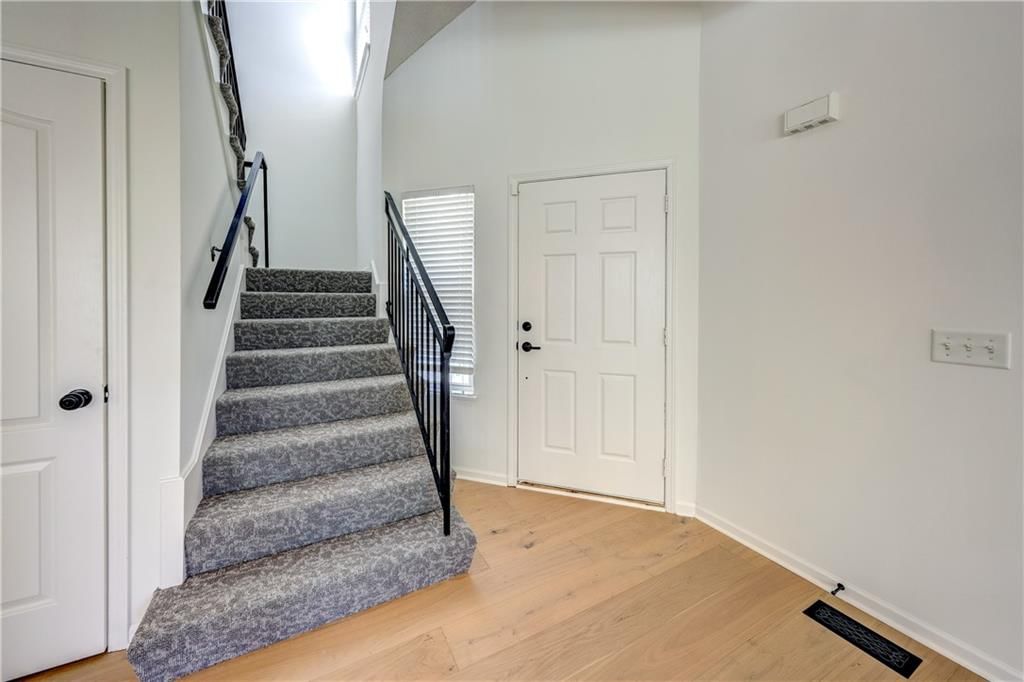 15920/15922 W 91st Terrace — photo 7